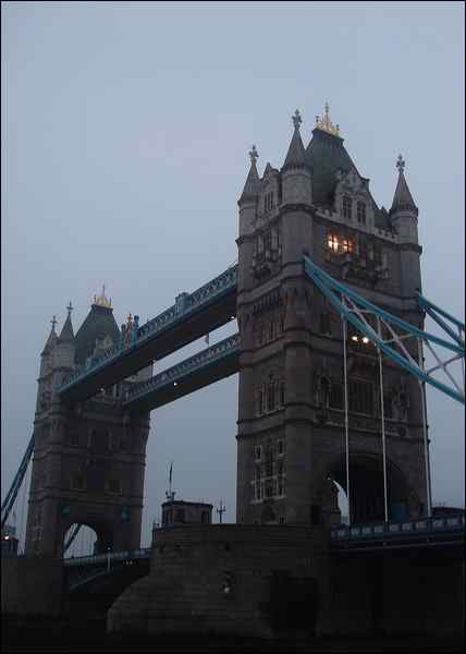 6-_tower_bridge.jpg